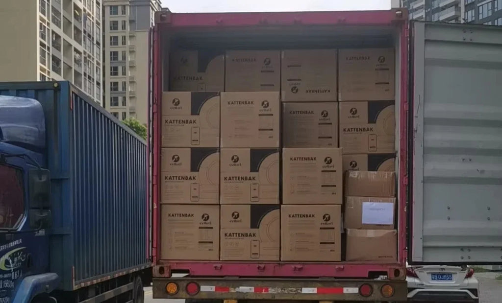 Smart Cat Litter Box Fully Automatic Large Capacity Cat Litter Box Semi-enclosed Smart Cat Toilet APP Remote Control