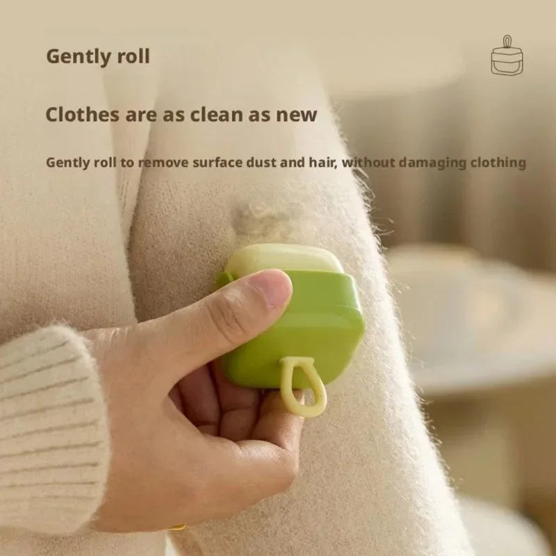 Mini Reusable Lint Roller: Pet Hair Gone in Seconds!